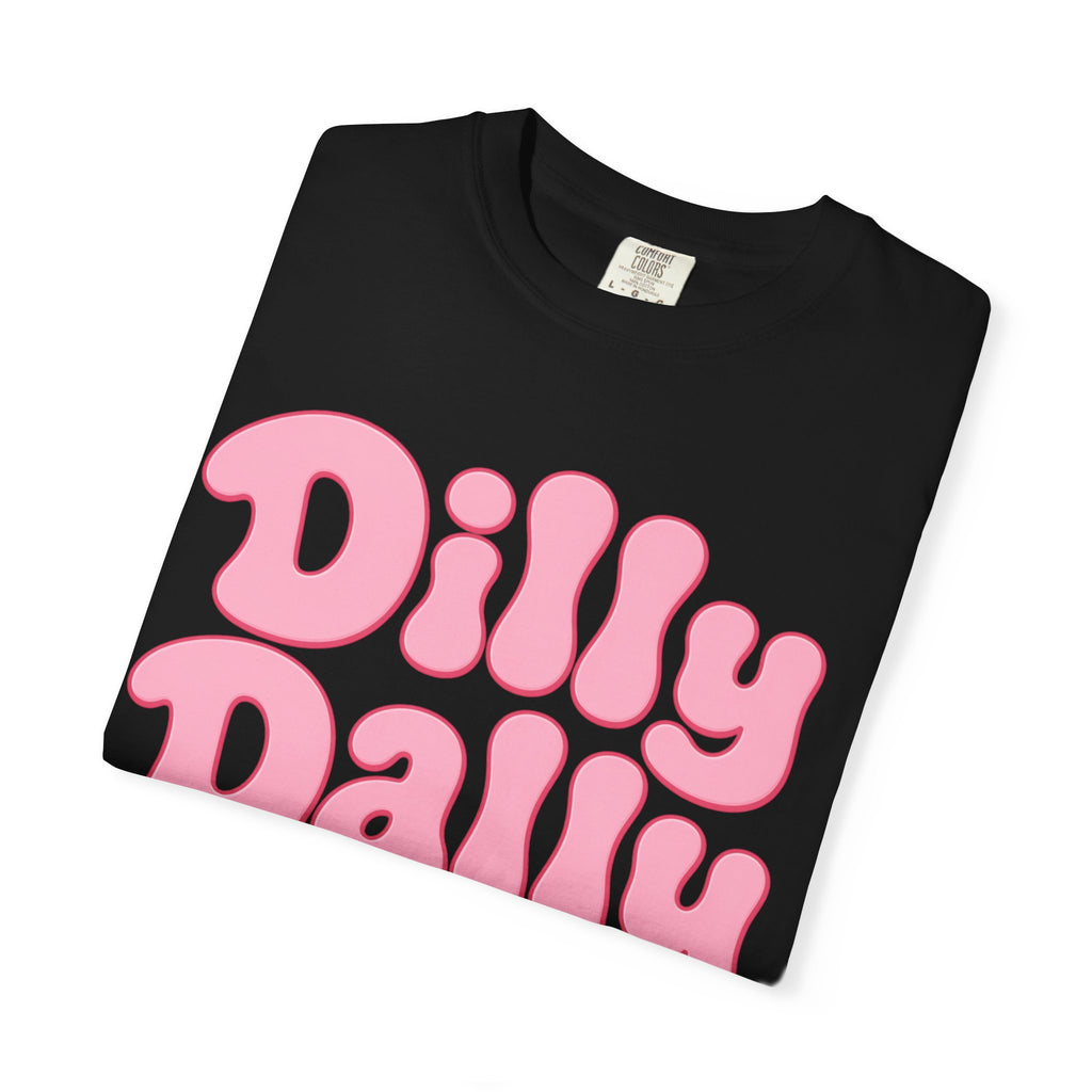 Dilly Dally pink bubble letters T-Shirt | groovy flower retro typography