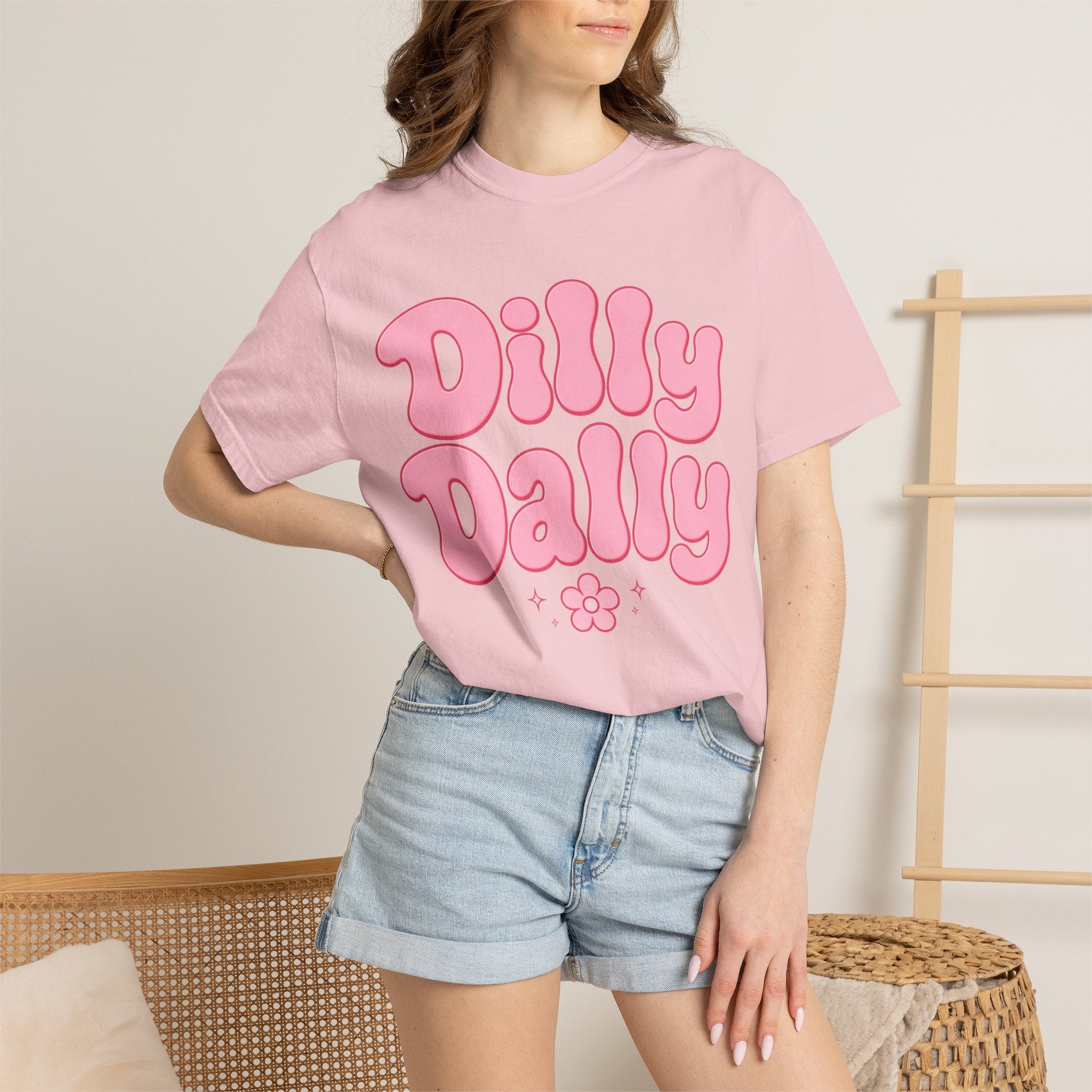 Dilly Dally pink bubble letters T-Shirt | groovy flower retro typography