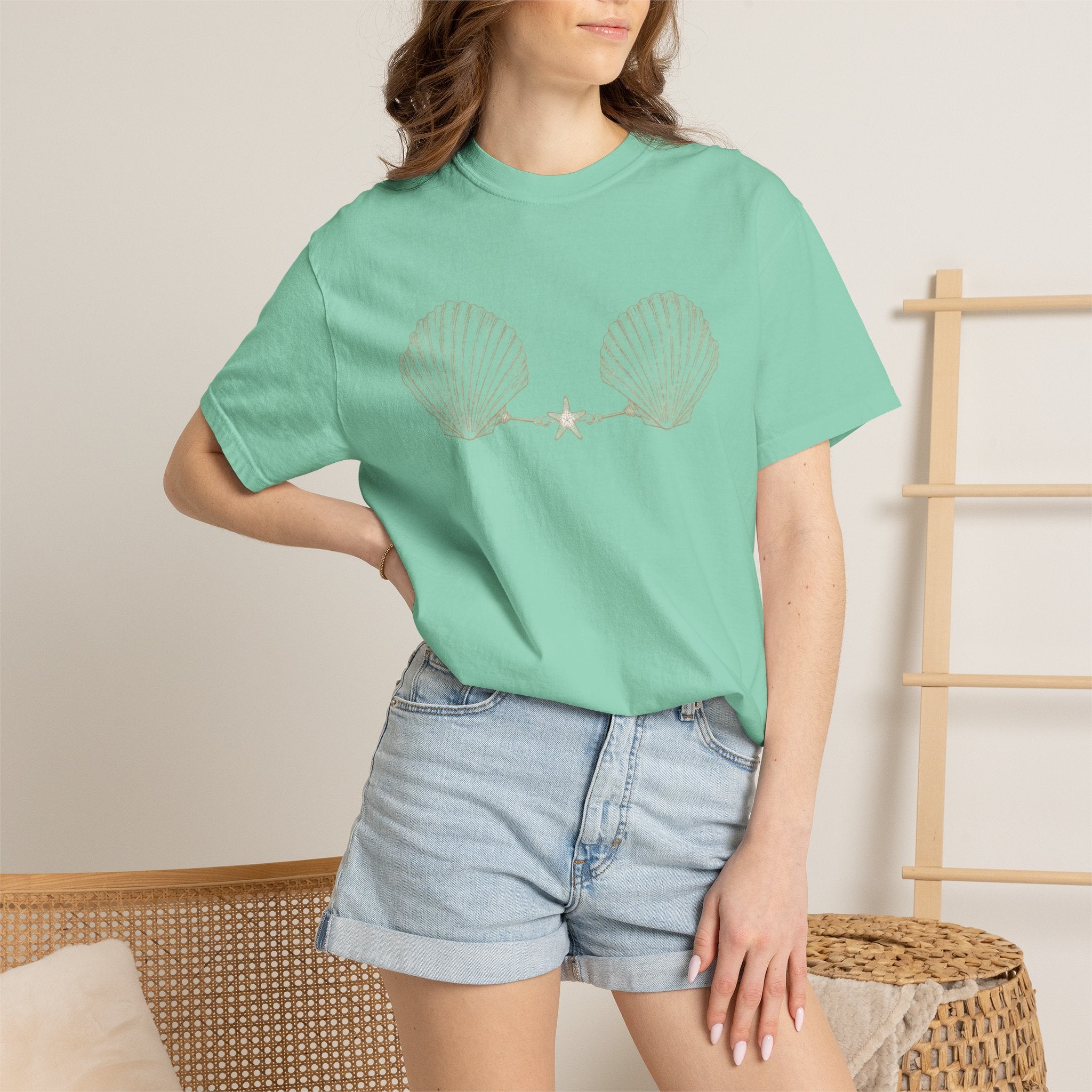 Seashell Bra Illustration T-shirt | Shell Bikini Graphic Tee