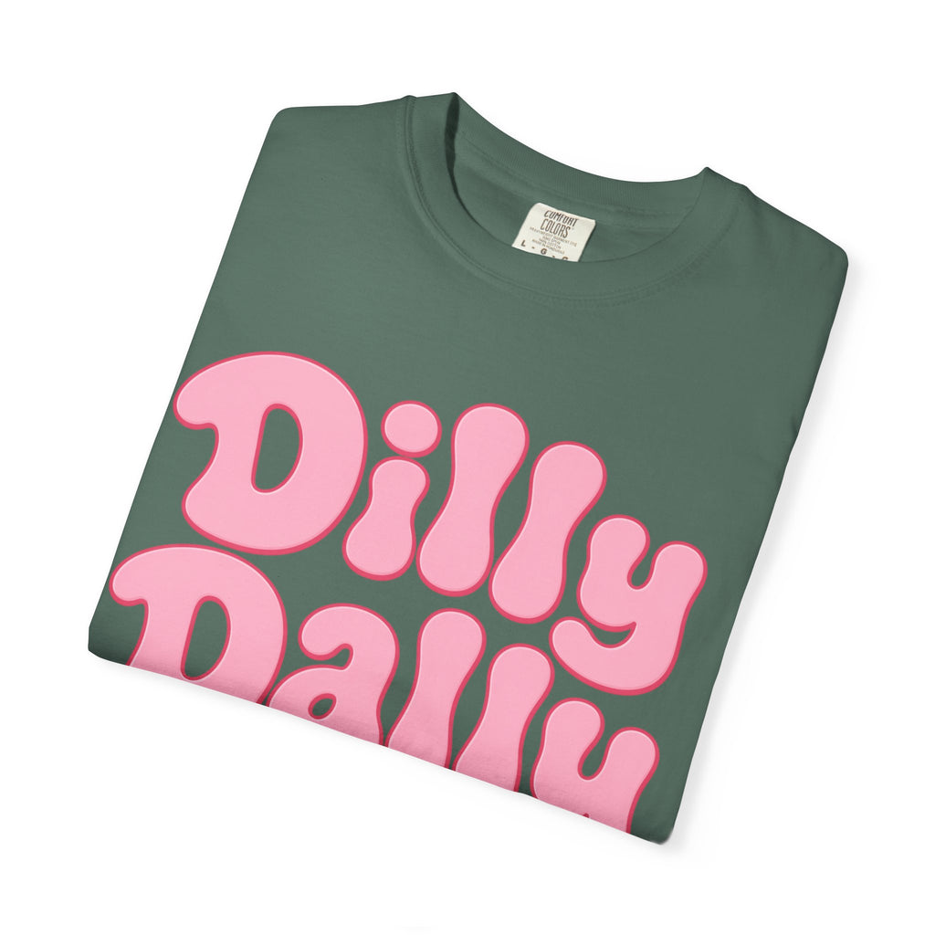 Dilly Dally pink bubble letters T-Shirt | groovy flower retro typography