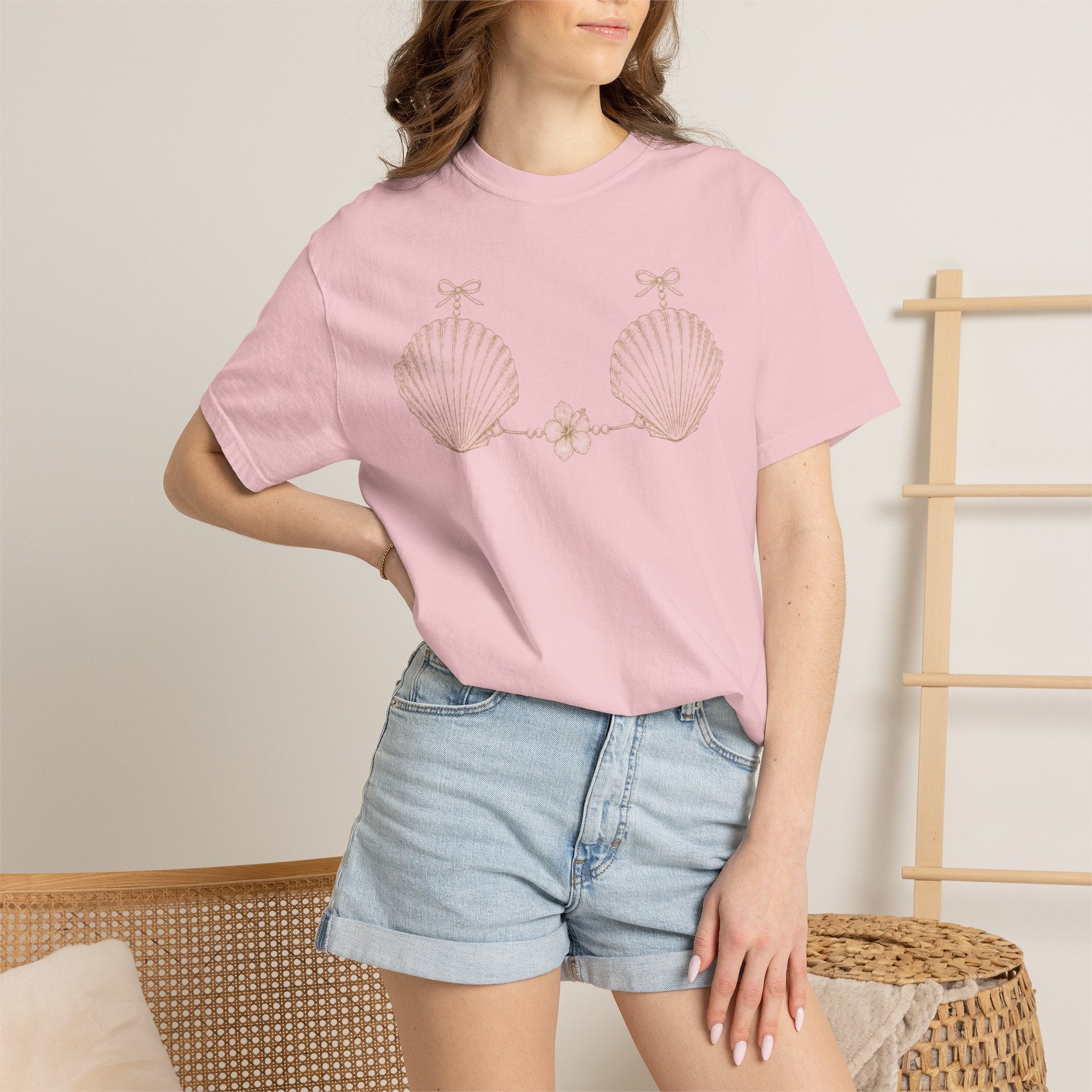 Seashell Bra Tee | T-shirt, Nautical Beach Shell Illustration