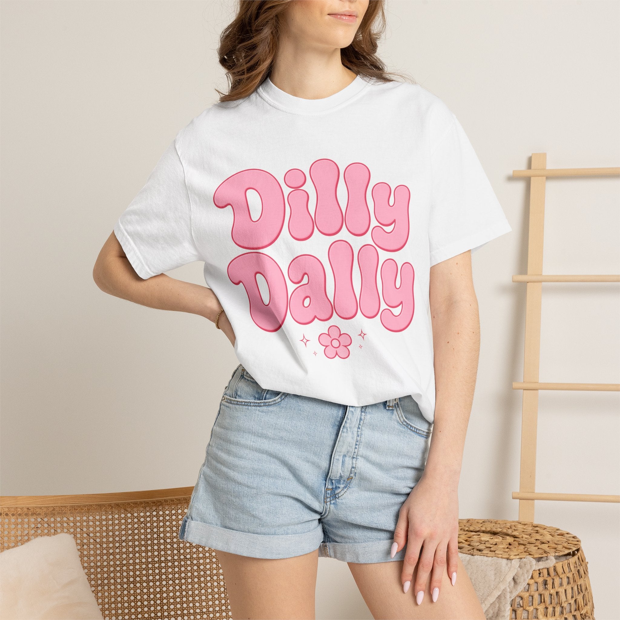 Dilly Dally pink bubble letters T-Shirt | groovy flower retro typography